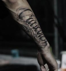 -见雾TATTOO STUDIO
