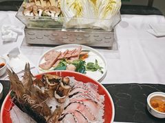 -红鼎豆捞·非遗鲍皇汤火锅(宝丰路店)