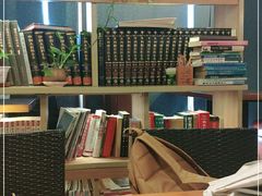 -花神咖啡馆(文汇路店)