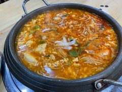 -牛信亭韩国料理·炭火烤肉(紫藤路店)