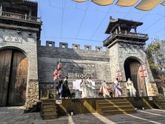 -茅山东方盐湖城景区