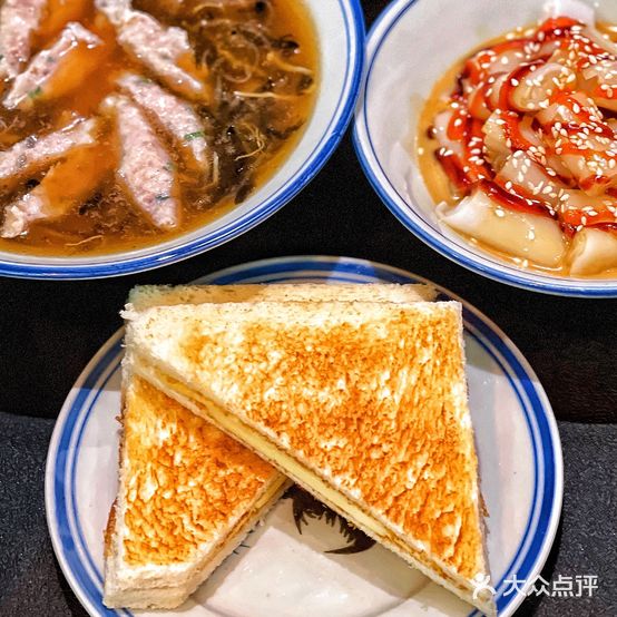 左记港食(融科天城店)
