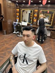 -贝勒爷专业男发