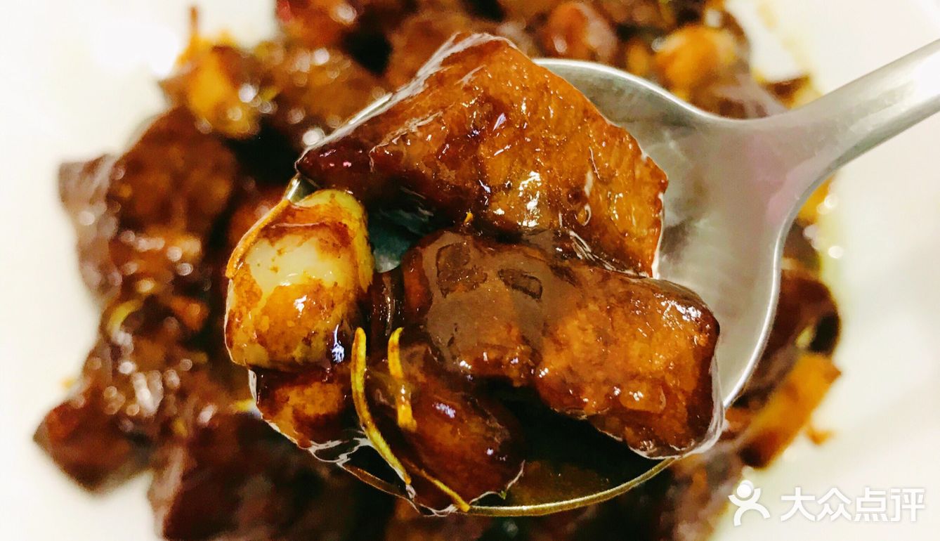 鲜嫩多汁的黑椒蒜香牛肉粒，做法竟如此简单❗️