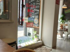 -红小姐咖啡馆(西津渡店)