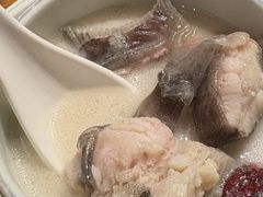 -滇香肴·云南菜蒸汽石锅鱼(云南北路店)