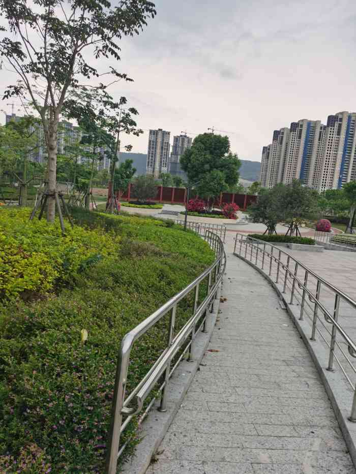 市民休闲公园-"公园名称:市民休闲公园公园地址:福清龙.