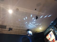 -音皇乐友汇量贩式KTV