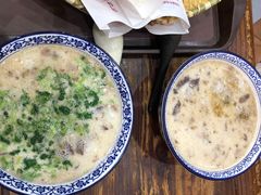 羊杂汤-穆得·老周家牛肉烧饼(普利街店)