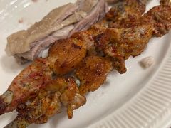 新疆烤羊肉串-贯贯吉·清真餐厅(浙江中路店)