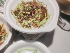 -真诚湘待·湖南鲜土菜(横沥西城店)