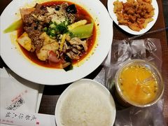 -成都你六姐·牛肉冒菜(城市集市合生汇店)