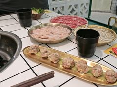 -扎起市井老火锅(乐山总店)