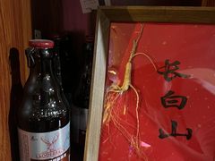 -果松木炭酸菜铜火锅·外婆参鸡汤