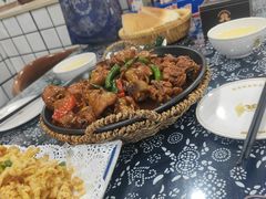 -八两八金·莱芜特色炒鸡(市南漳浦路店)