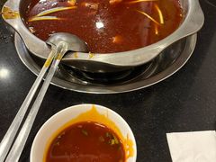 -冯记香辣兔火锅(茶店子总店)