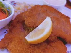 -皇冠自酿啤酒坊(中国红街5号楼店)