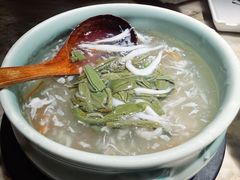 -吴越荣记苏州菜·松鼠桂鱼 100% 活鱼现做(月光码头店)