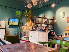 -出走咖啡·面包(宋庄店)