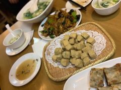 炸臭豆腐-台北楚楚园馅饼粥(虹桥南丰城店)