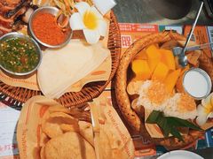 -小小集渔·泰式大排档(太古里香槟店)