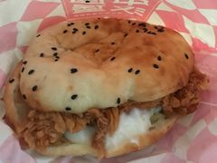 -塔斯汀中国汉堡(浦东绿地东海岸店)