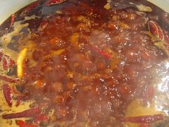 红锅-老街坊市井火锅(营门口店)