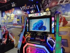 -VR+乐园·VR电竞·家庭亲子·密室逃脱·轰趴团建