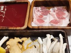 -菌小白火锅(时尚天河店)