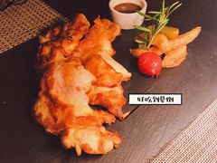 -喜洲吧·江畔老船厂·庭院餐厅(喜临院店)