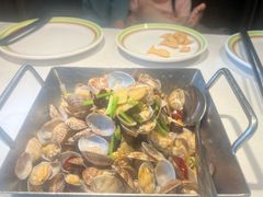 辣炒红岛花蛤-开海·红岛海鲜虾水饺(石老人店)
