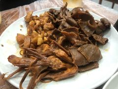 -蓝精灵饺子店