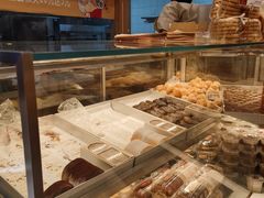面包甜点陈列柜-珍糕兴(三林店)