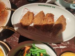 -新白鹿餐厅(西湖银泰店)