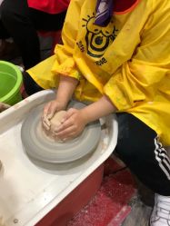 -泥娃娃DIY陶吧(易生活购物公园店)