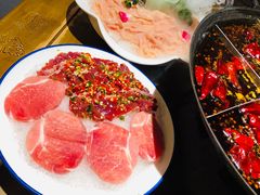 -白乐天毛肚火锅馆(解放碑店)
