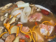 -芸山季·云南山珍菌火锅(人民广场来福士店)