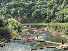 -安吉龙王山峡谷漂流