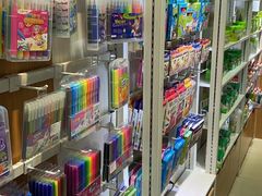 -义乌小商品批发市场(中国小商品城·篁园服装市场店)