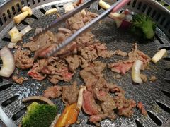 -马路牙子烧烤音乐酒馆(望京店)