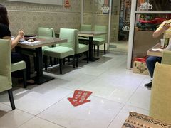 大堂-丽丽三鲜螺蛳粉(田林路店)