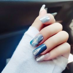 -手牵手美甲