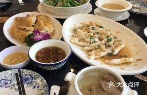 Steamed Catfish with Garlic