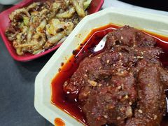 -彝人部落火盆烧烤(原内环足球场店)