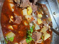 -大众跷脚牛肉馆·非遗传承单位(峨眉山店)