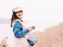 -亮河湾山庄
