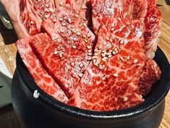 -炼火烤肉店