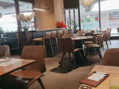 大堂-原石牛扒·约会餐厅(龙城万科里店)