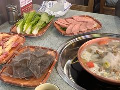 -阿婆情腊排骨火锅(忠义店)