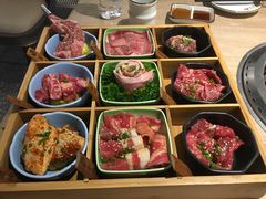 九宫格-好牛烧肉(世茂广场店)